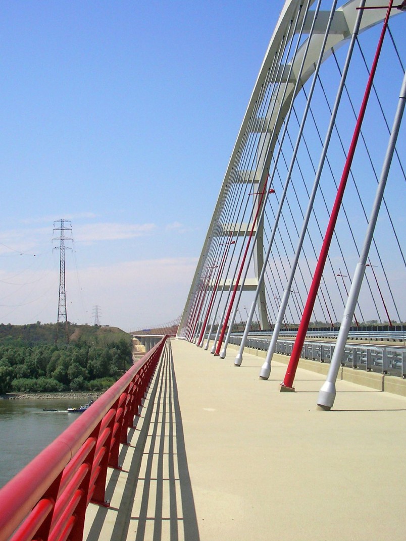Concrete structures in bridges