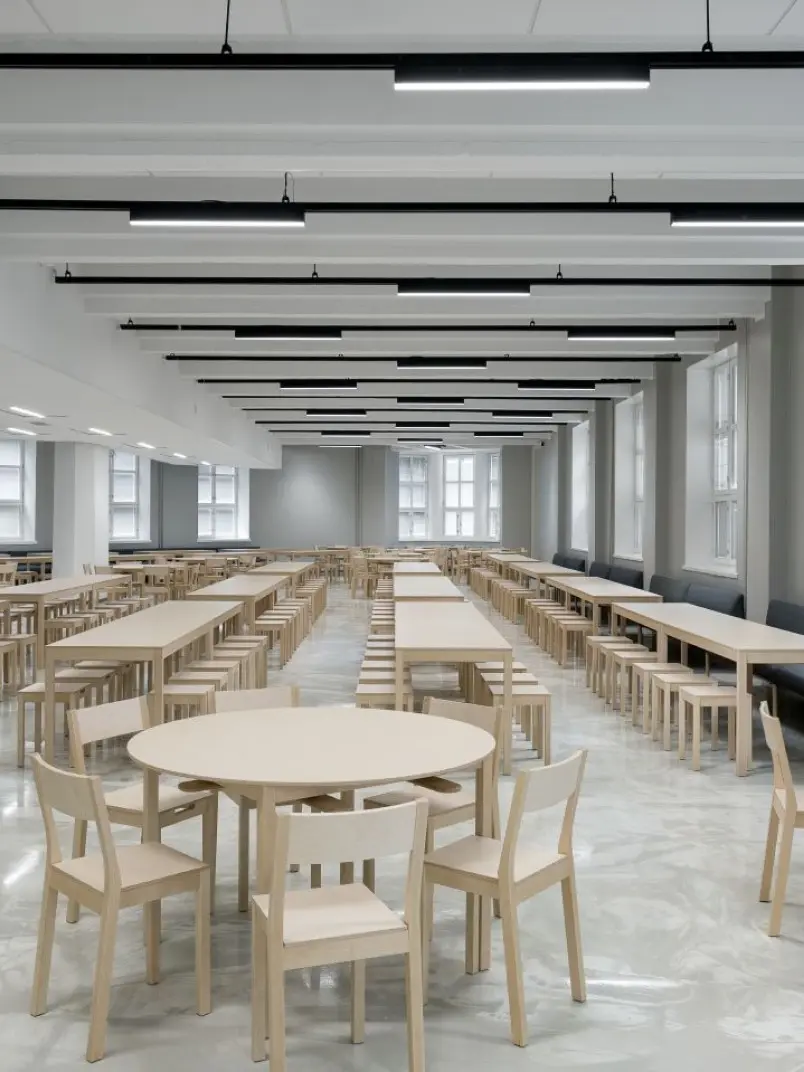Golv i skolor och förskolor