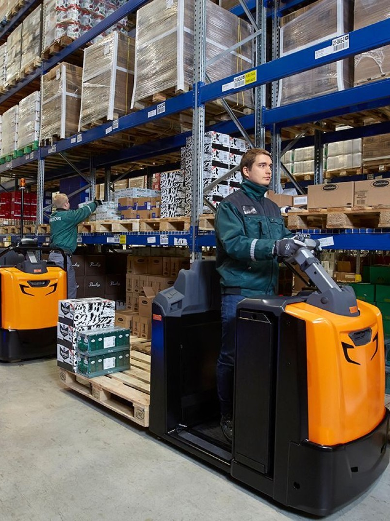Industriella ytbehandlingslösningar för materialhanteringsutrustning