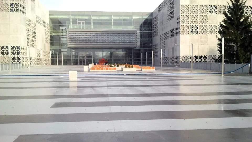 Beläggningslösningar för utomhusområden 