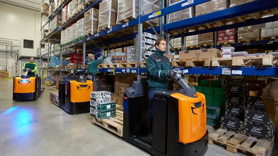 Industriella ytbehandlingslösningar för materialhanteringsutrustning 
