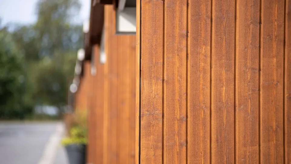 Industriella ytbehandlingslösningar för ytterpanel 