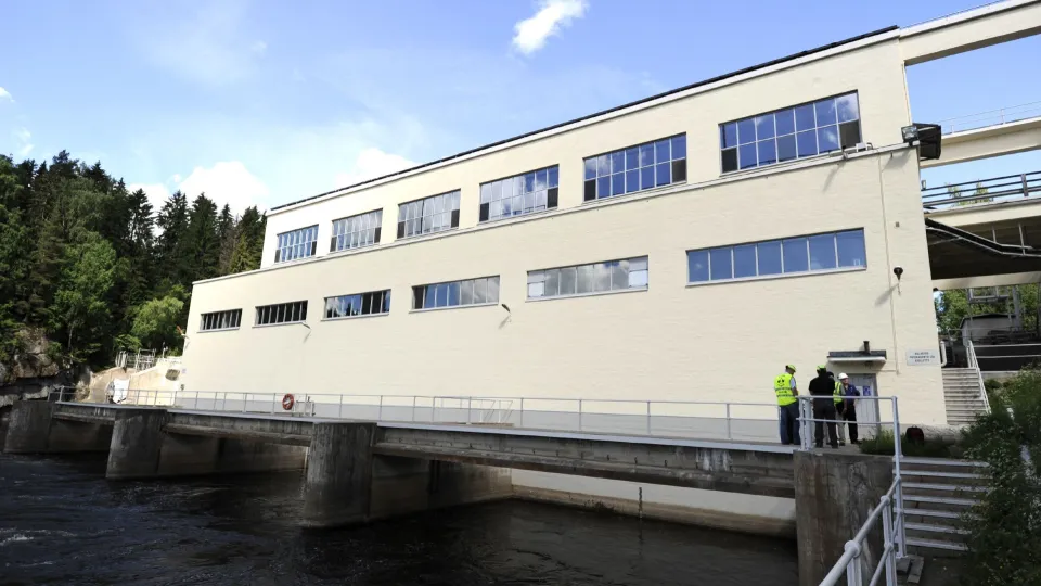 Industriella ytbehandlingslösningar för kraftverk
